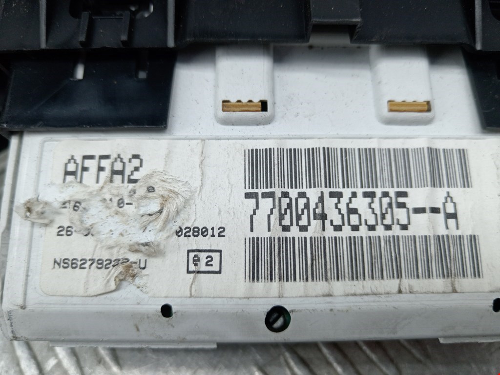 Дисплей информационный (компьютера) RENAULT Kangoo 1997-2008