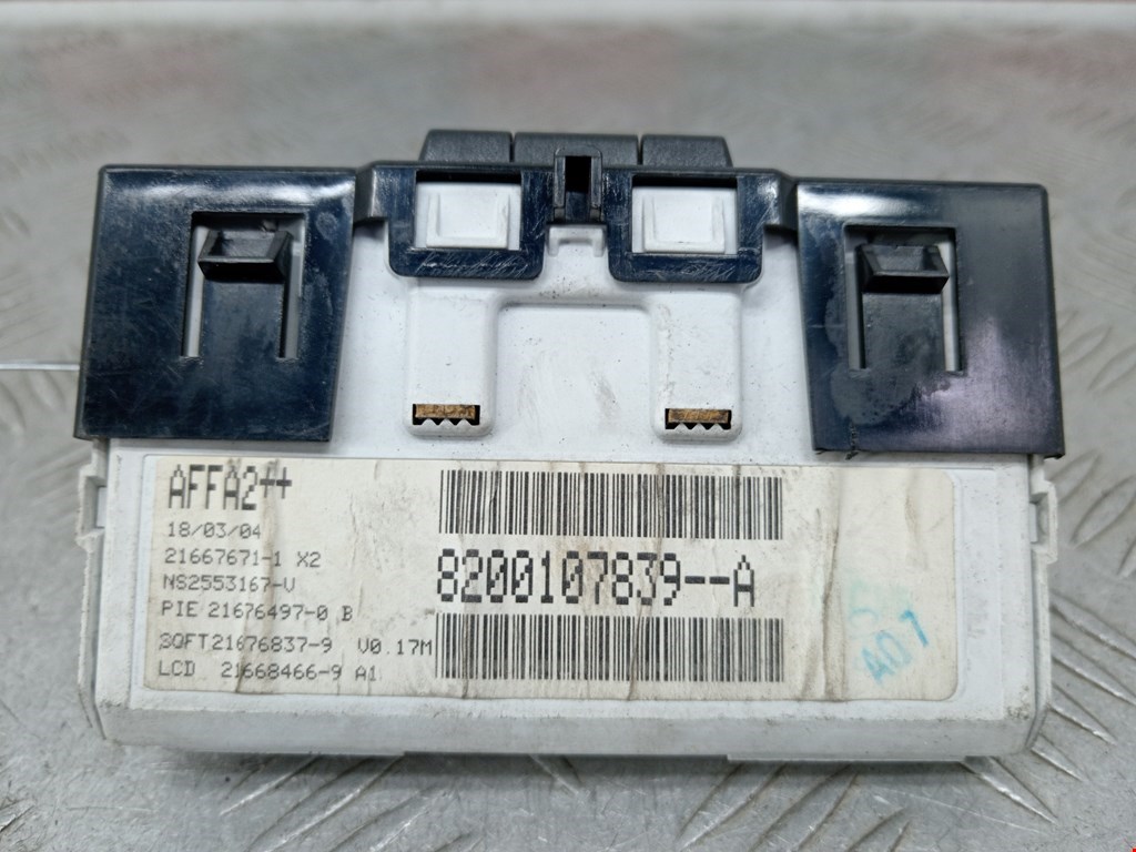 Дисплей информационный (компьютера) RENAULT Megane II 2002-2009