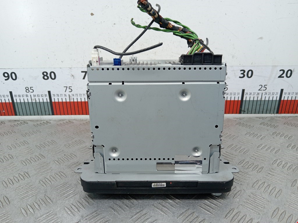 Магнитола VOLKSWAGEN Touran 2003-2010