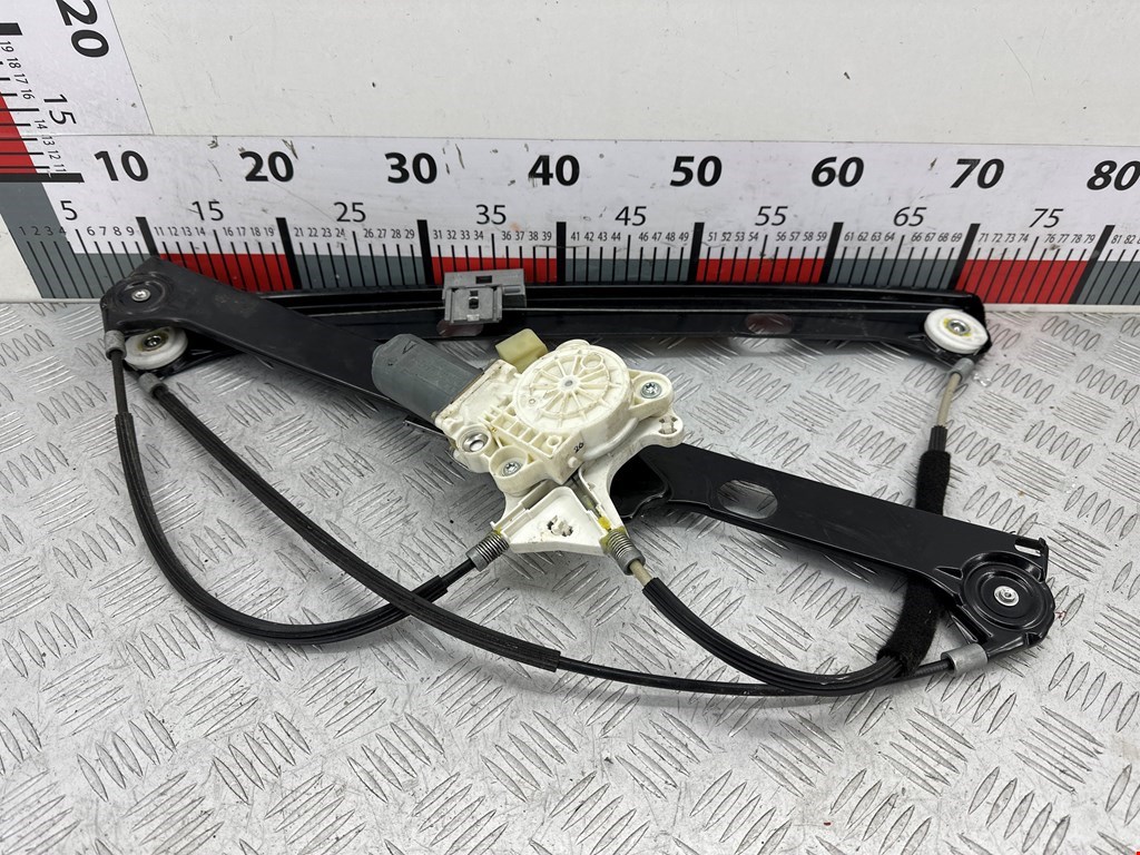 Стеклоподъемник передний правый MERCEDES-BENZ Vaneo 2001-2005