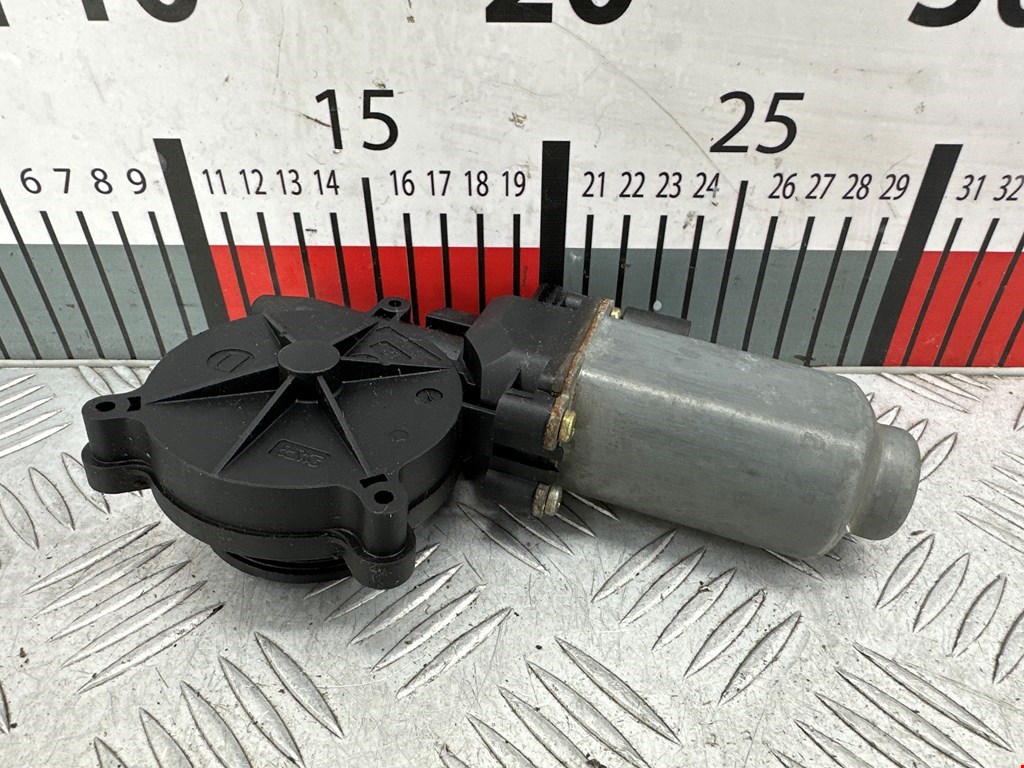 Моторчик (двигатель) стеклоподъемника RENAULT Scenic I 1996-2003