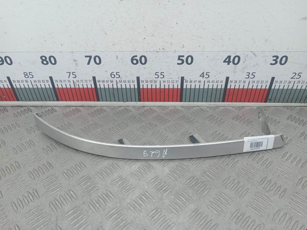 Накладка (планка) под фару правую Opel Omega B (1994-2004)