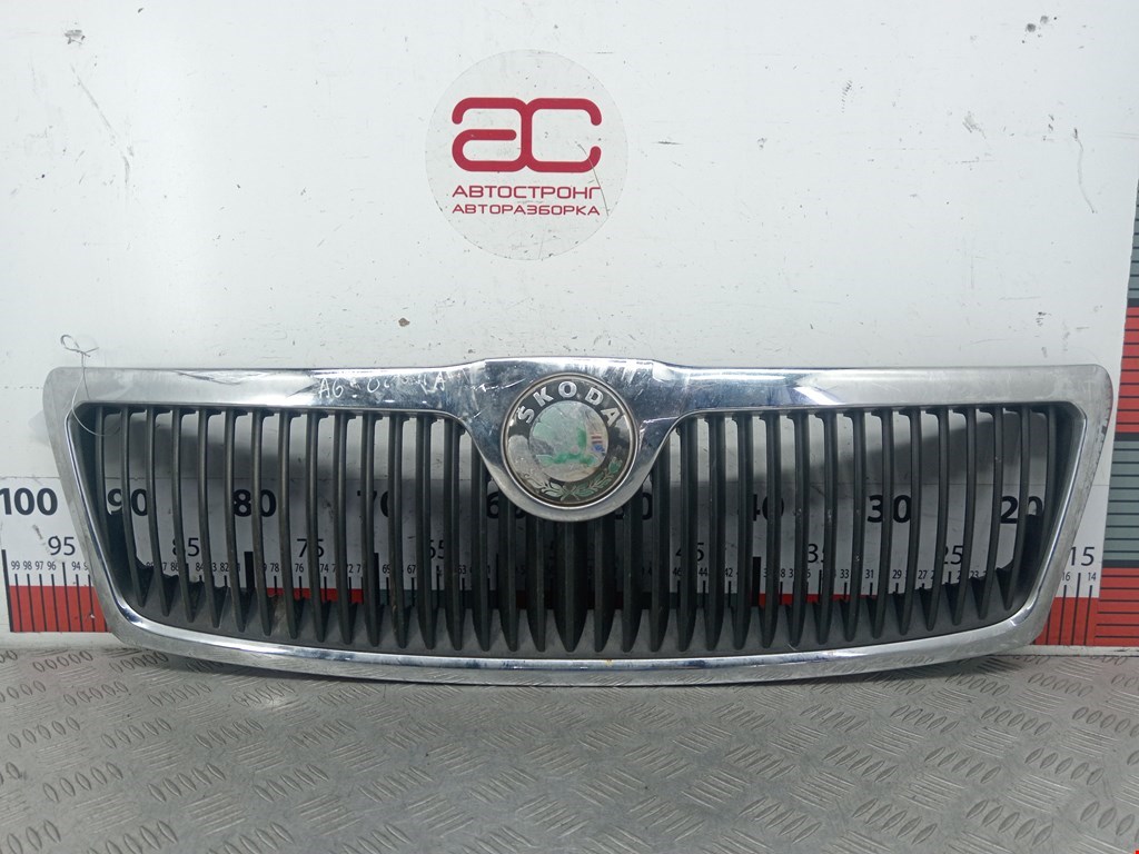 Решетка радиатора SKODA Octavia A5 1Z- 2004-2013