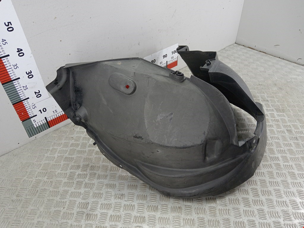 Локер (подкрылок) передний правый RENAULT Duster 2011-2021