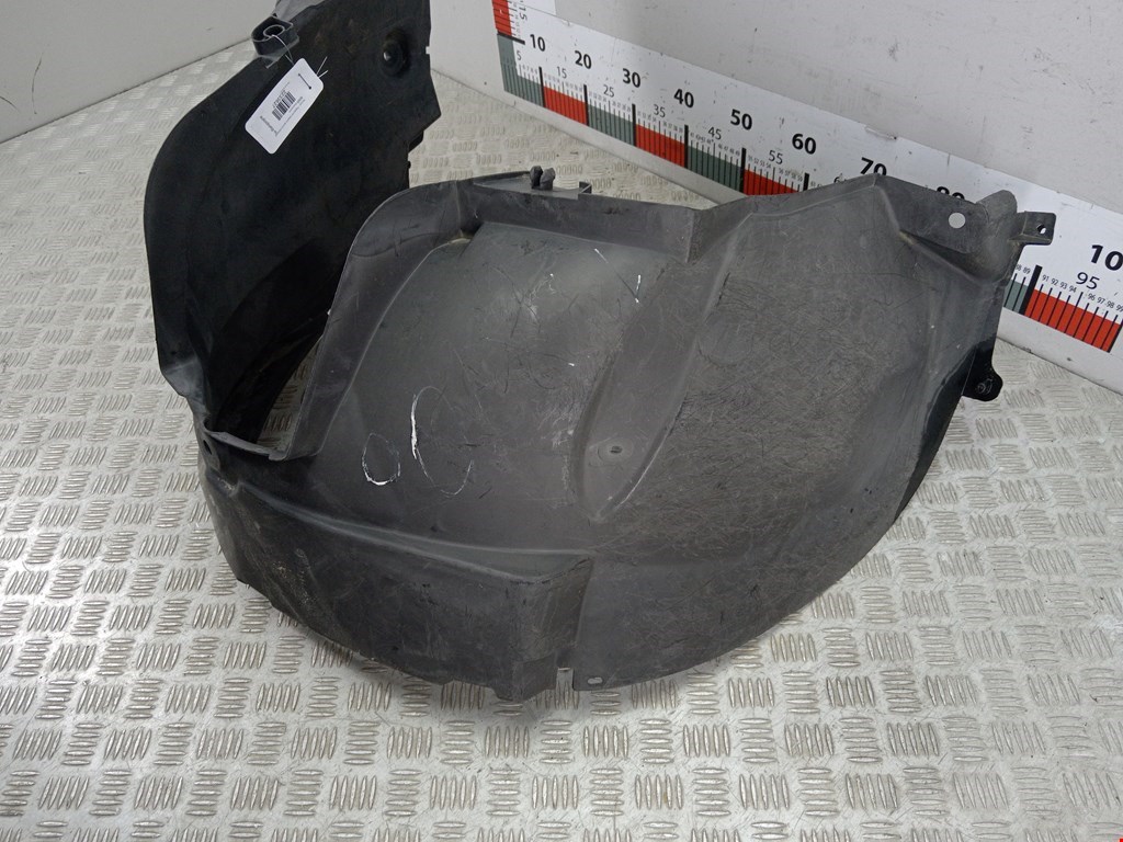 Локер (подкрылок) передний правый RENAULT Duster 2011-2021