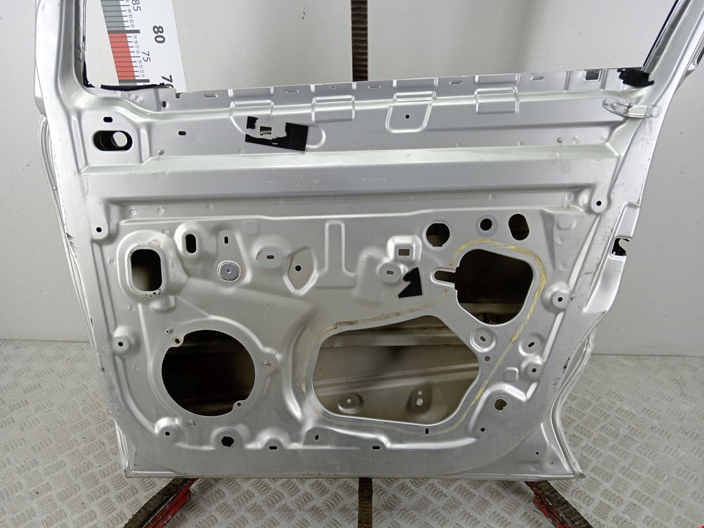 Дверь передняя правая RENAULT Kaptur 2016-2022