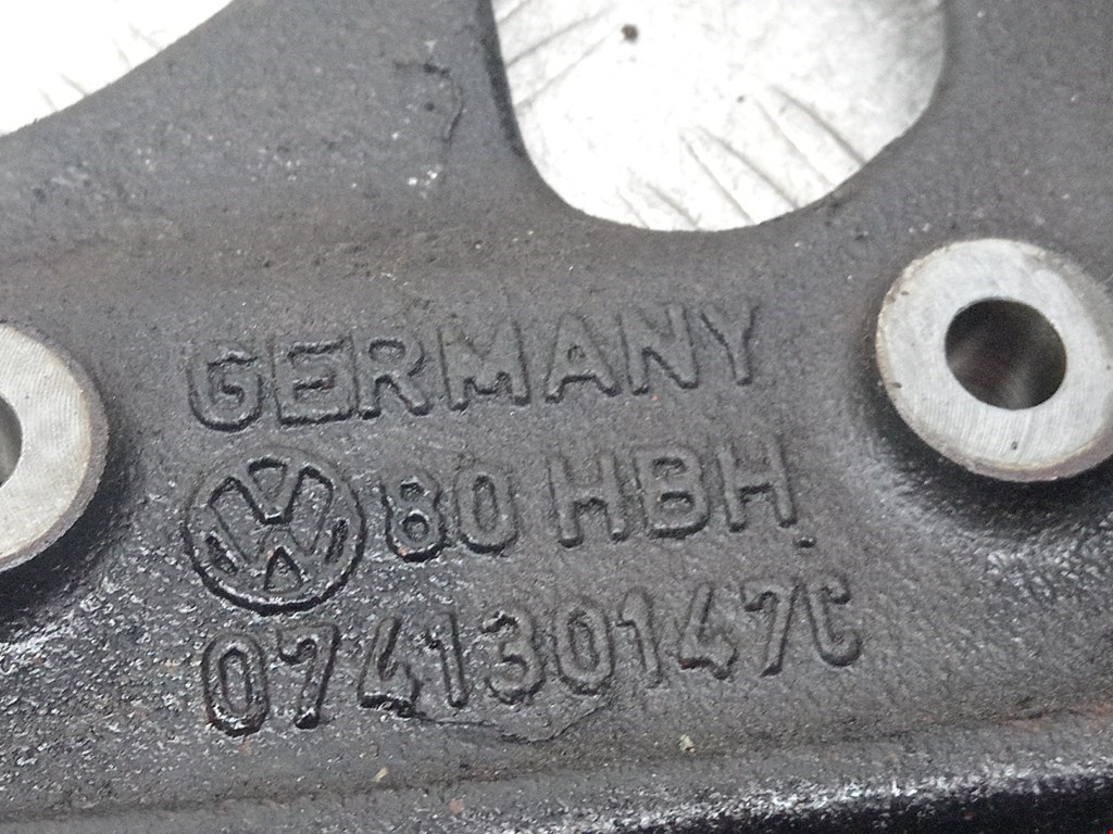 Кронштейн ТНВД VOLKSWAGEN LT 1996-2006