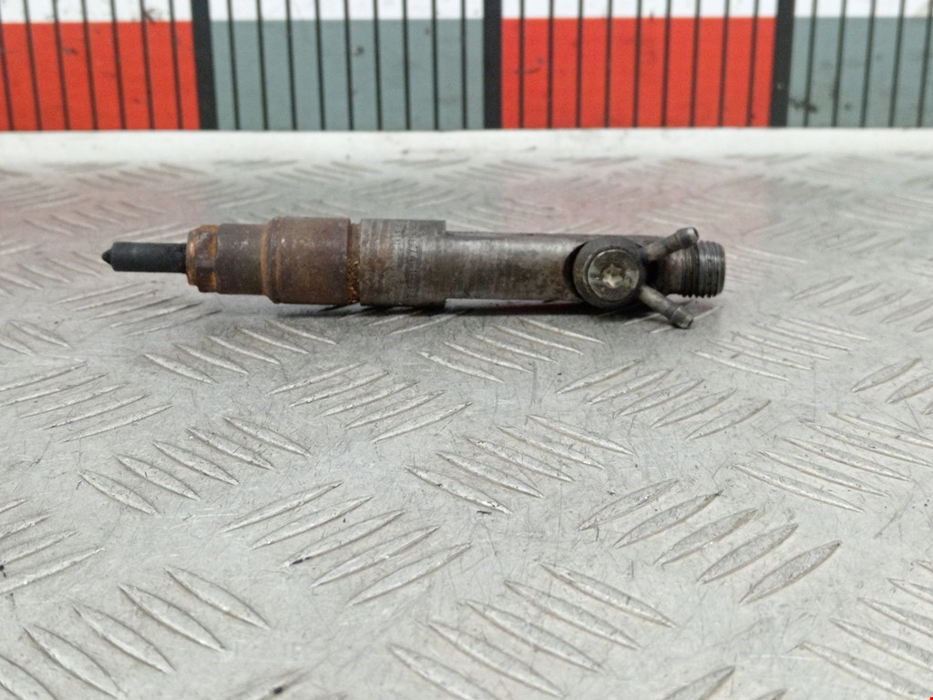 Форсунка дизельная механическая Volkswagen LT 2 (1996-2006)