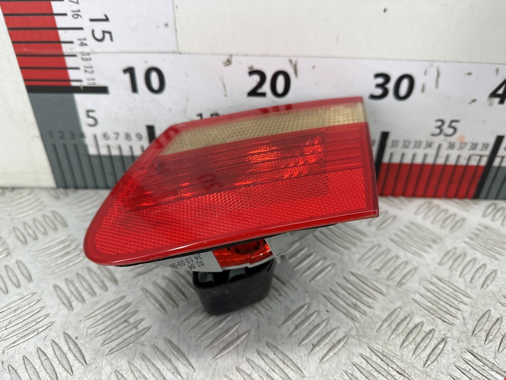 Фонарь задний внутренний правый BMW 3er E46 1998-2006