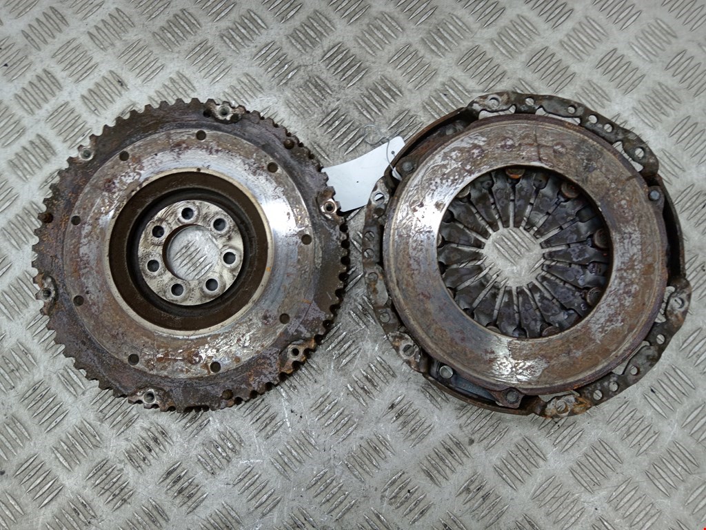 Маховик (демпфер сцепления) RENAULT Scenic II 2003-2010