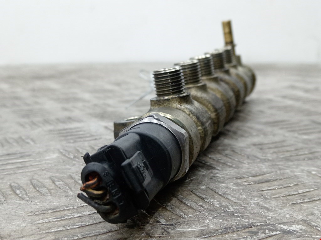 Датчик давления топлива RENAULT Master 1998-2010