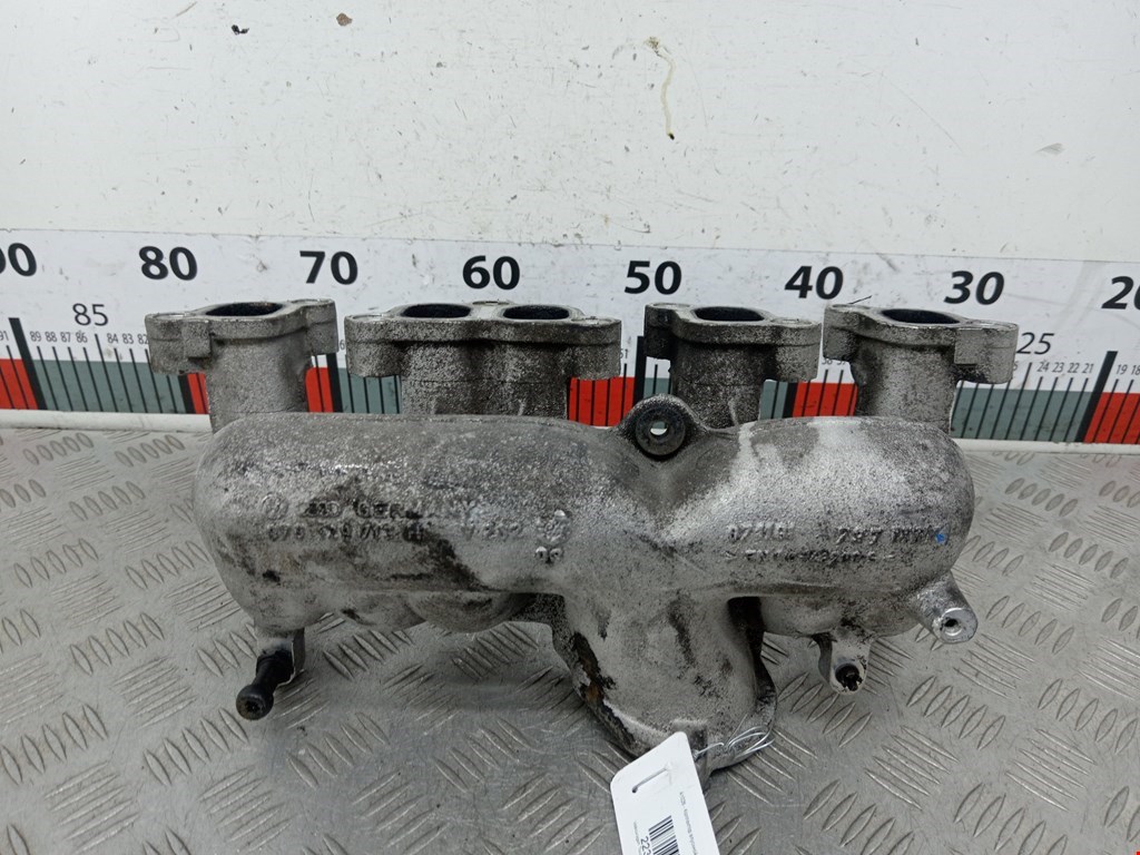 Коллектор впускной VOLKSWAGEN Touareg 2002-2010