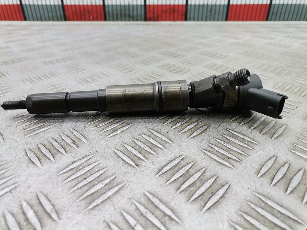 Форсунка дизельная электрическая BMW 5er 5 серия E39 1995-2004