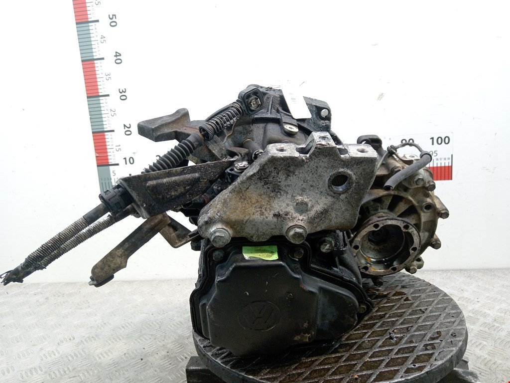 МКПП (Механическая коробка переключения передач) VOLKSWAGEN Caddy III 2004-2015