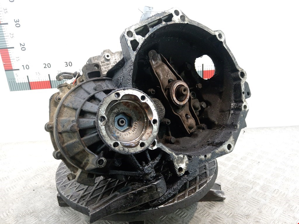 МКПП (Механическая коробка переключения передач) VOLKSWAGEN Caddy III 2004-2015