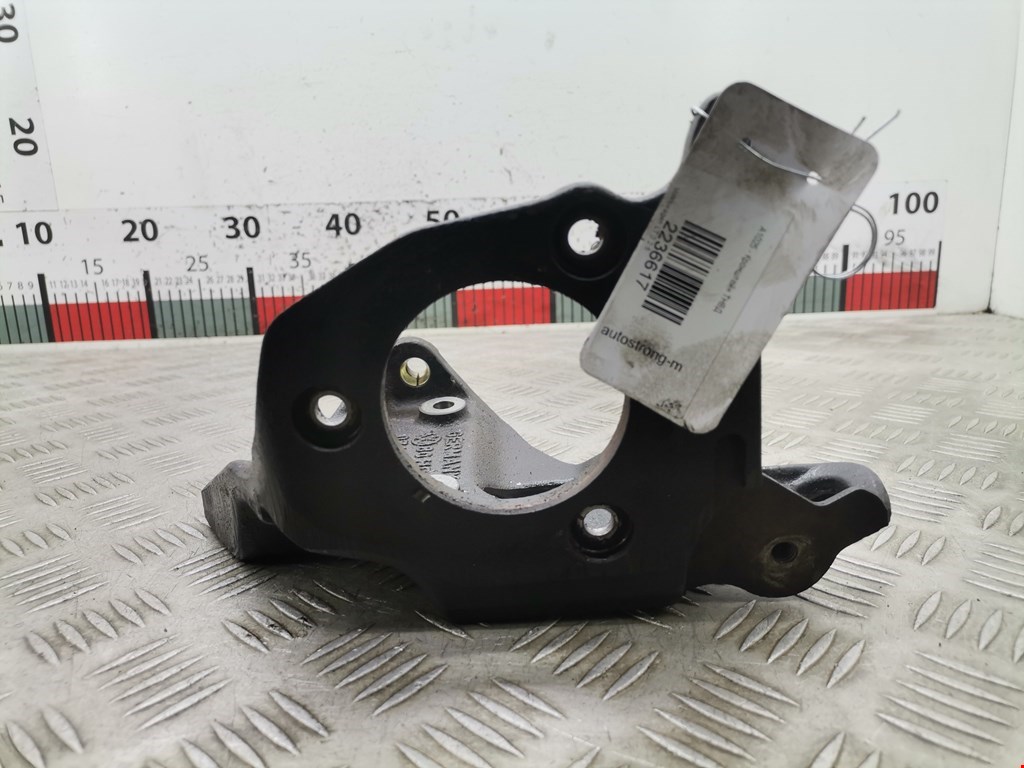 Кронштейн ТНВД VOLKSWAGEN LT 1996-2006