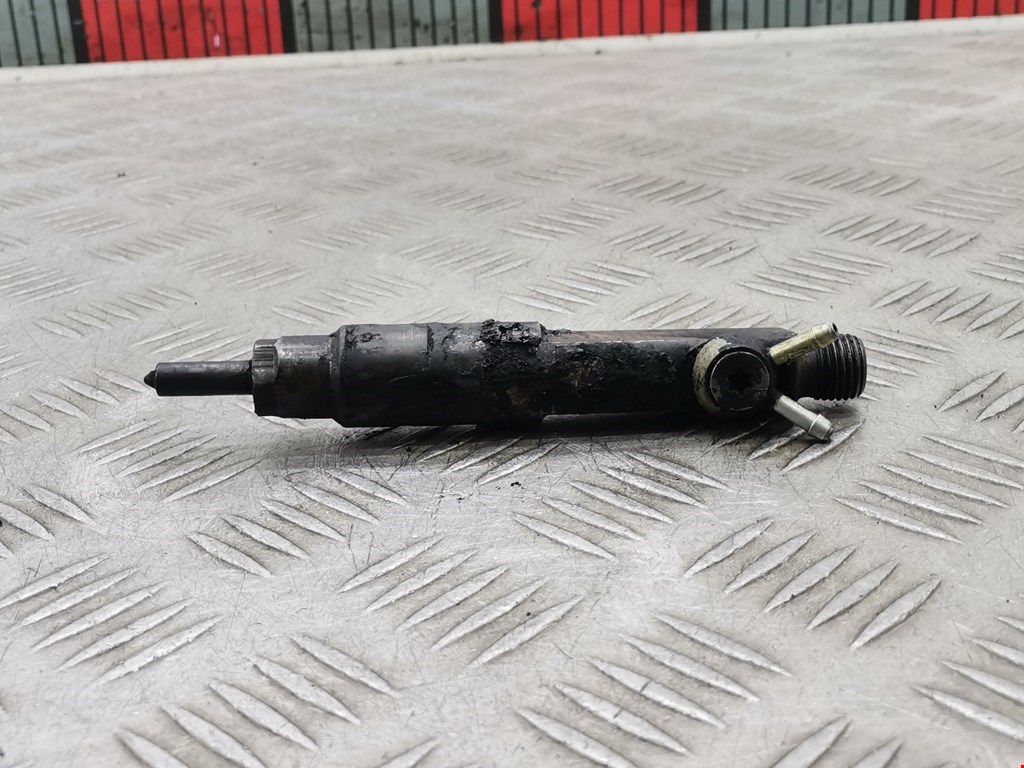 Форсунка дизельная механическая Volkswagen LT 2 (1996-2006)