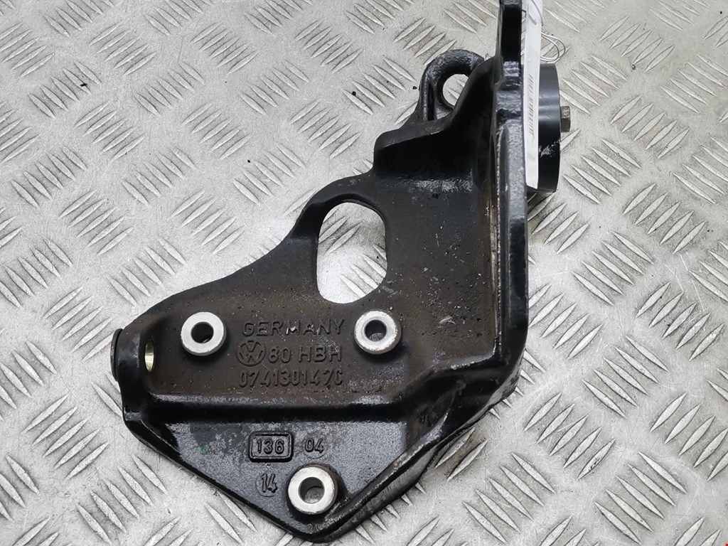 Кронштейн ТНВД VOLKSWAGEN LT 1996-2006