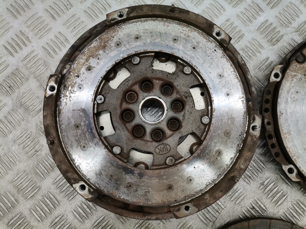 Маховик (демпфер сцепления) VOLKSWAGEN LT 1996-2006