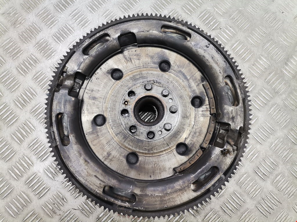 Маховик (демпфер сцепления) VOLKSWAGEN LT 1996-2006