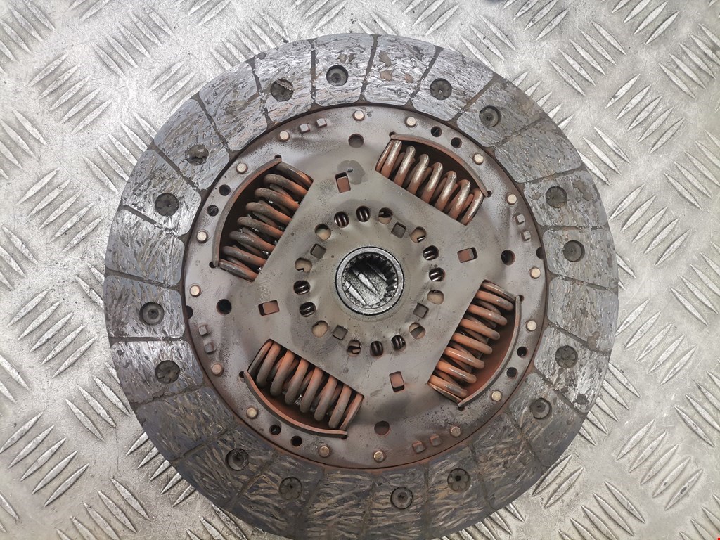 Маховик (демпфер сцепления) RENAULT Trafic II 2001-2014