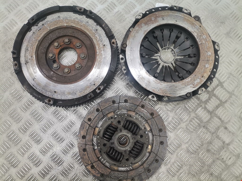 Маховик (демпфер сцепления) FORD Transit 2006-2014