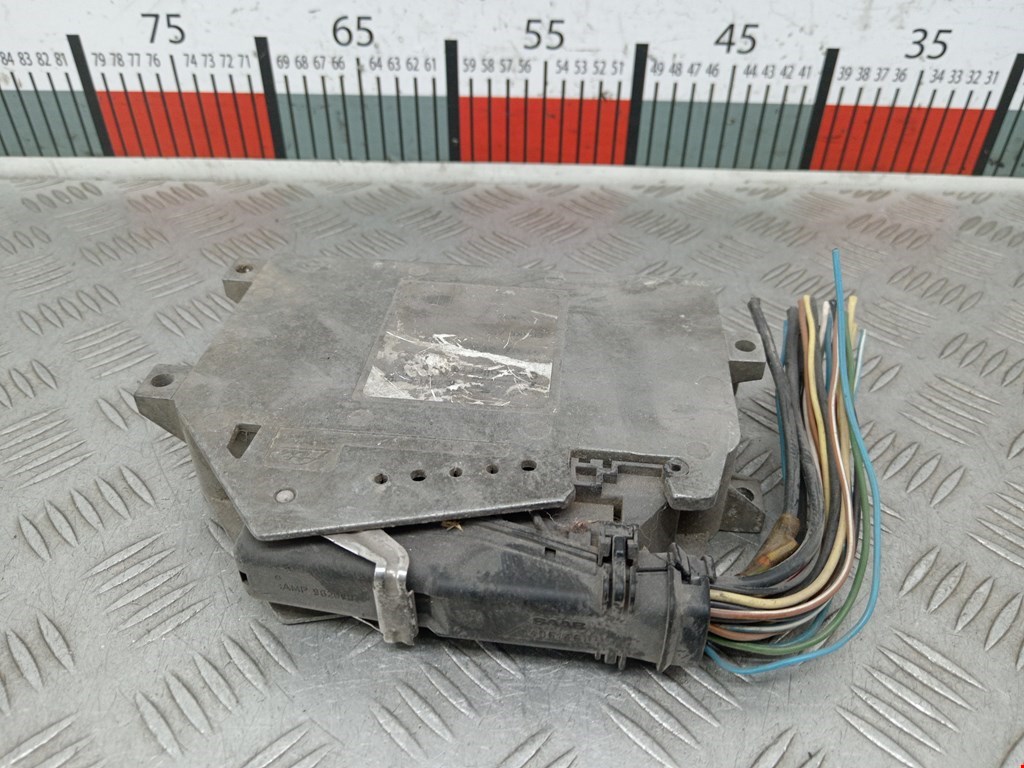 Блок управления ABS SAAB 9000 1984-1991