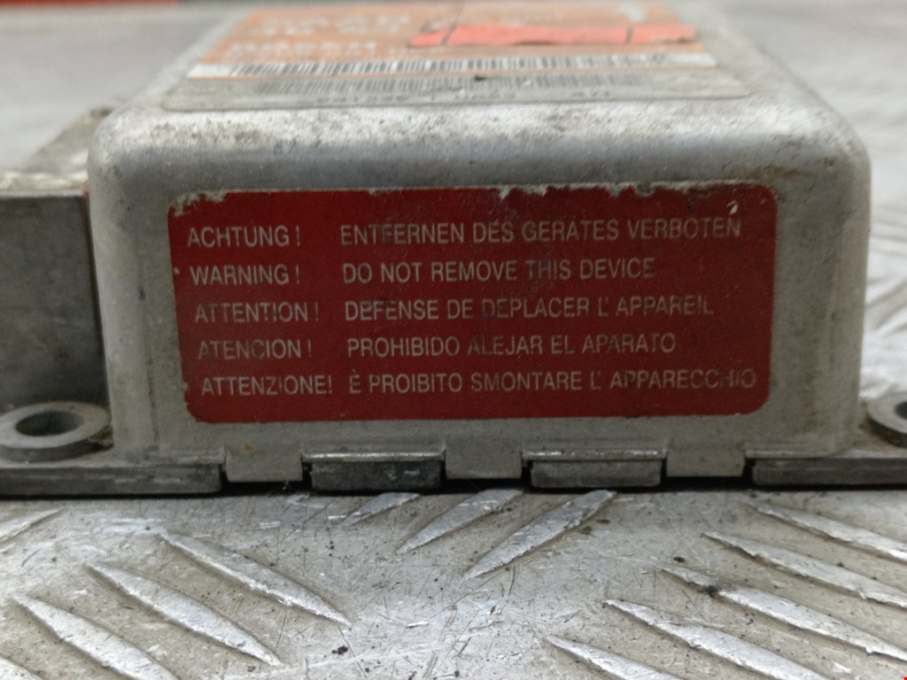 Блок управления AIR BAG SAAB 900 1993-1998