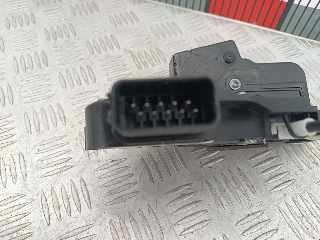 Замок двери задней правой LAND ROVER Range Rover Sport 2005-2013