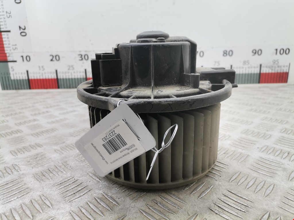 Моторчик (мотор) отопителя салона MITSUBISHI Galant VIII 1996-2006