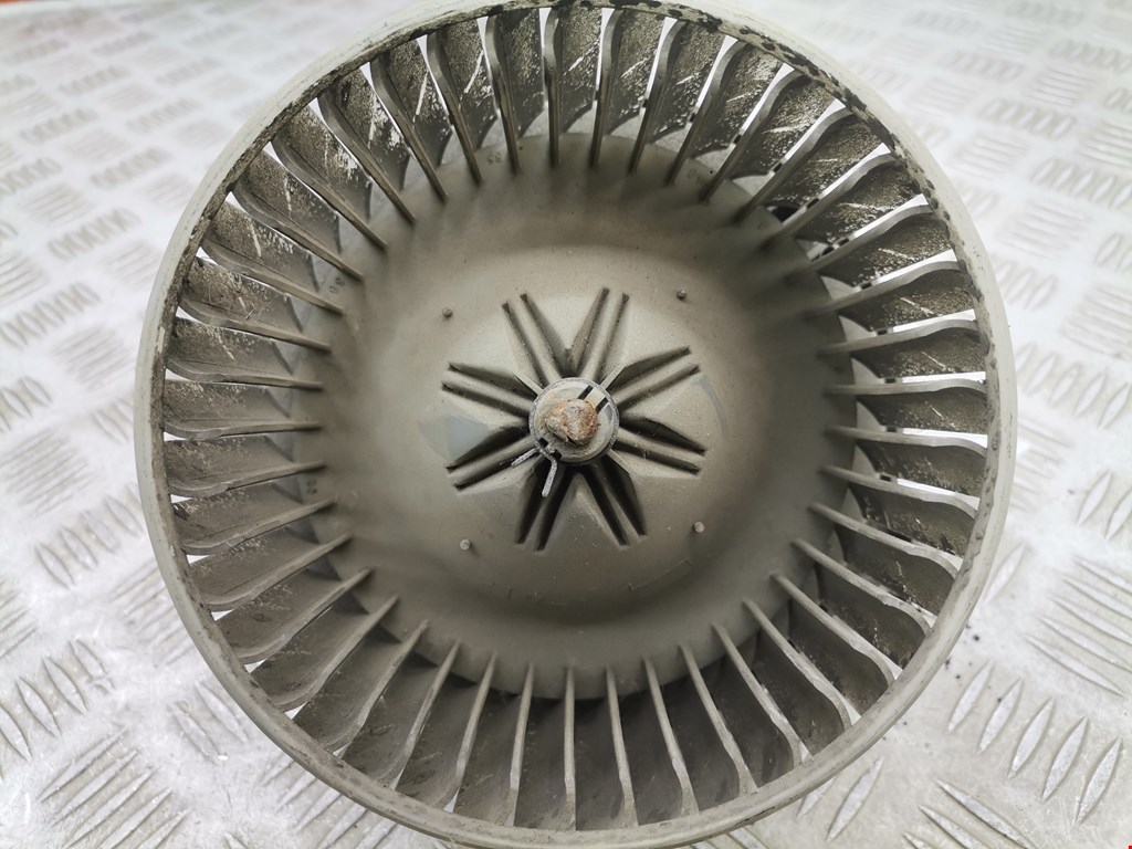 Моторчик (мотор) отопителя салона MITSUBISHI Galant VIII 1996-2006