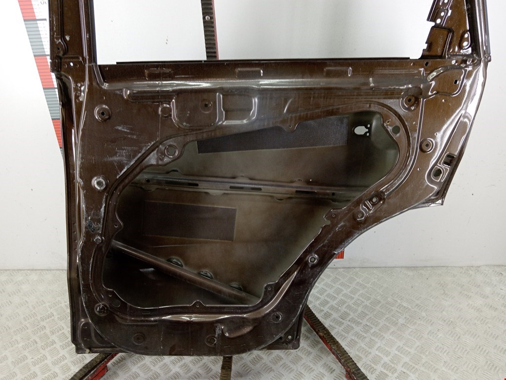 Дверь задняя правая KIA Sorento 2009-2021