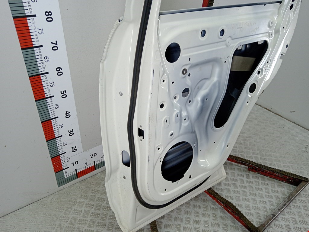 Дверь задняя правая AUDI Q3 I 2011-2018