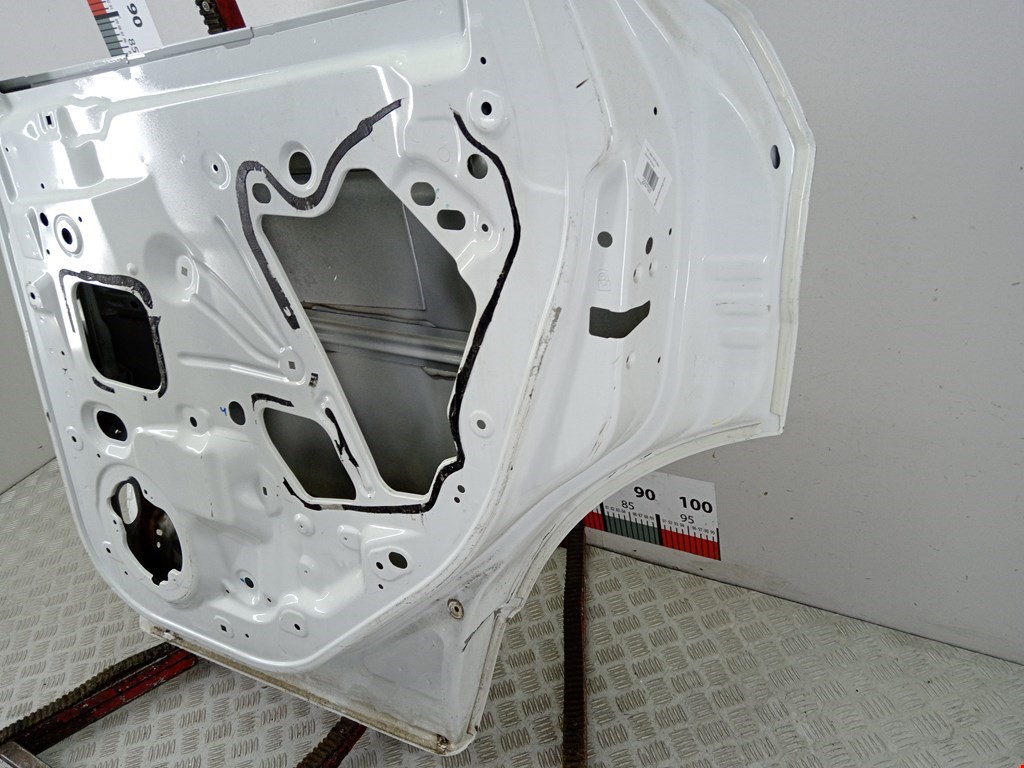 Дверь задняя правая FORD Kuga 2008-2012