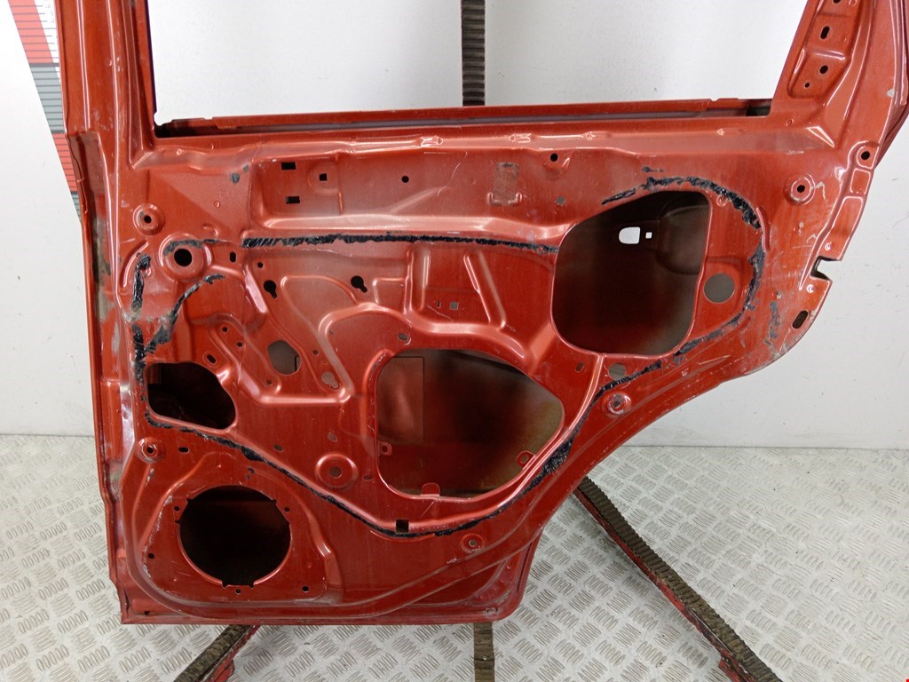 Дверь задняя правая SUZUKI SX4 2006-2014