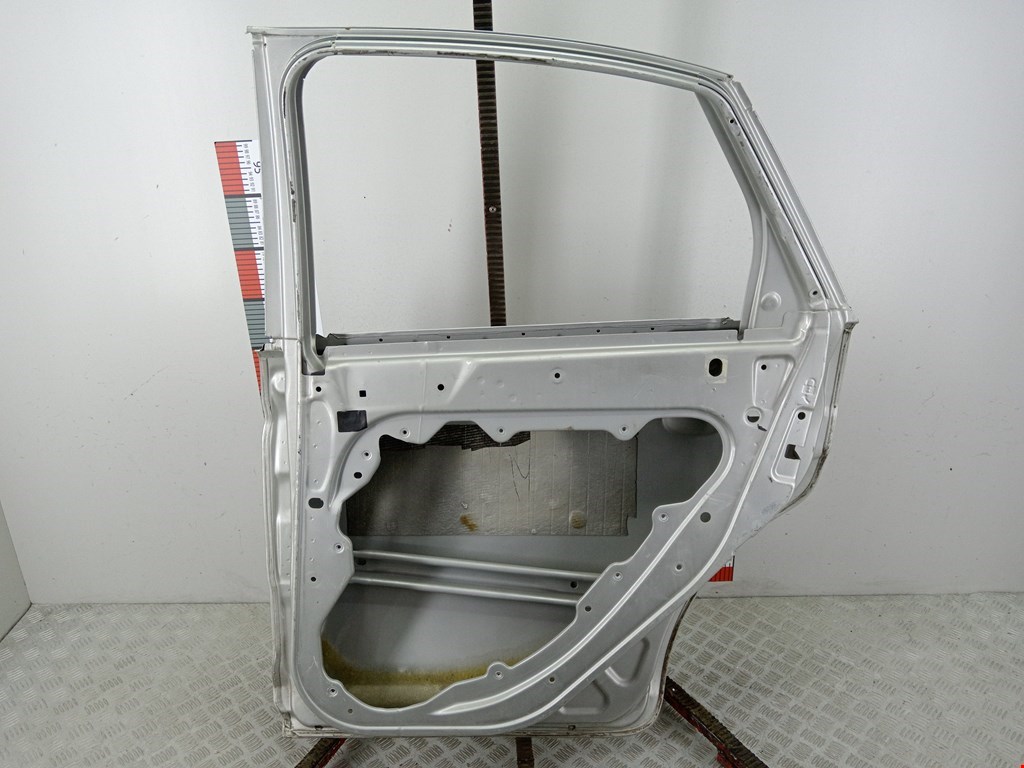 Дверь задняя правая FORD Focus II 2005-2011