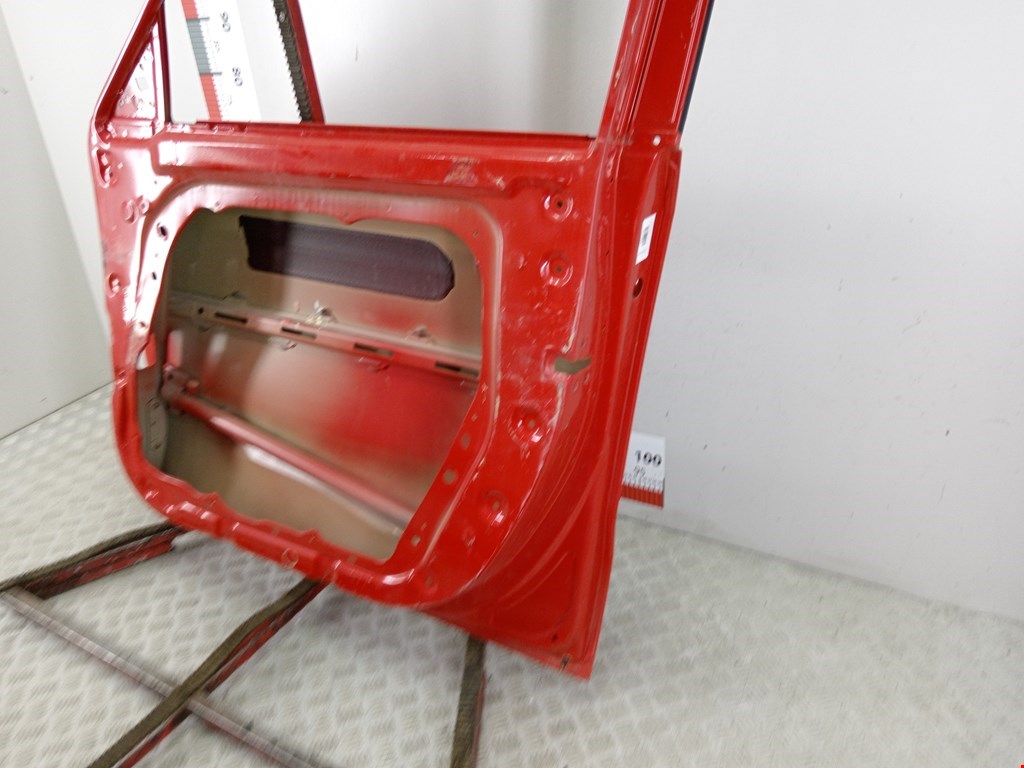 Дверь передняя правая KIA Soul II 2014-2019