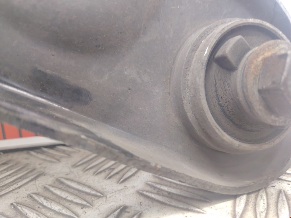 Рычаг передний правый PEUGEOT 207 2006-2015