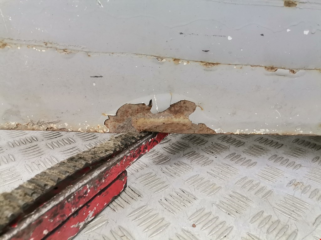 Дверь раздвижная правая FORD Transit 2000-2006