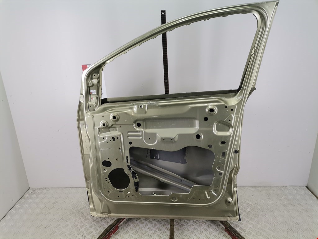 Дверь передняя правая FORD Kuga 2008-2012