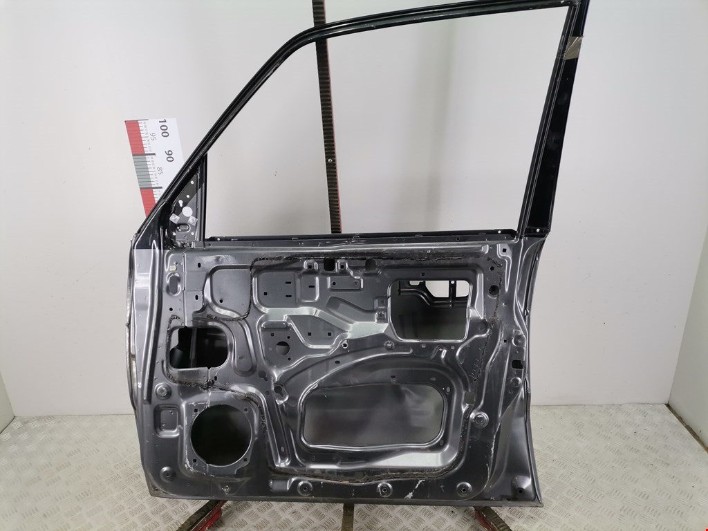 Дверь передняя правая MITSUBISHI Pajero IV 2006-2022