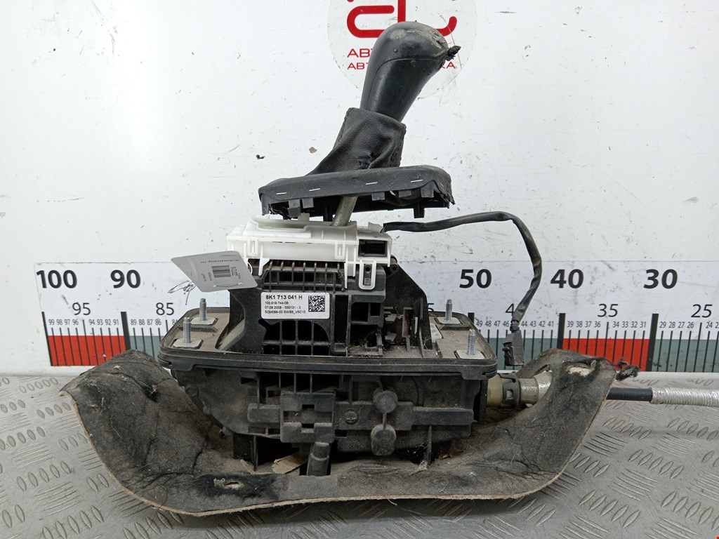 Кулиса (селектор) АКПП/МКПП в салоне AUDI A4 B8 2007-2015