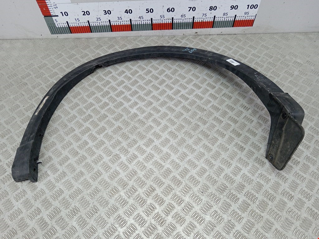 Накладка декоративная (молдинг) крыла переднего правого Mazda CX-5 (KF) (2017-2023)