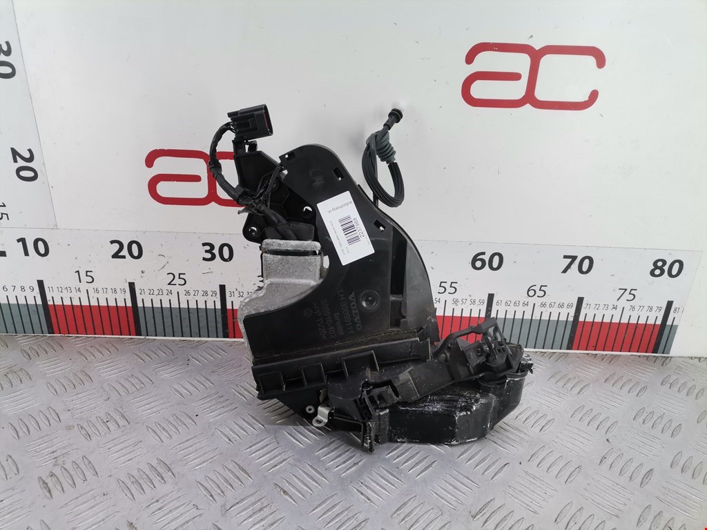 Замок двери задней левой VOLVO V50 I 2004-2012