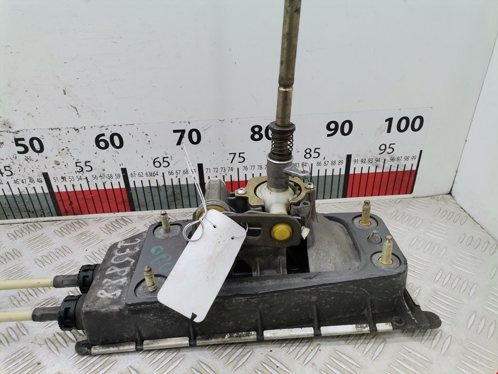 Кулиса (селектор) АКПП/МКПП в салоне VOLKSWAGEN Polo IV 2001-2009