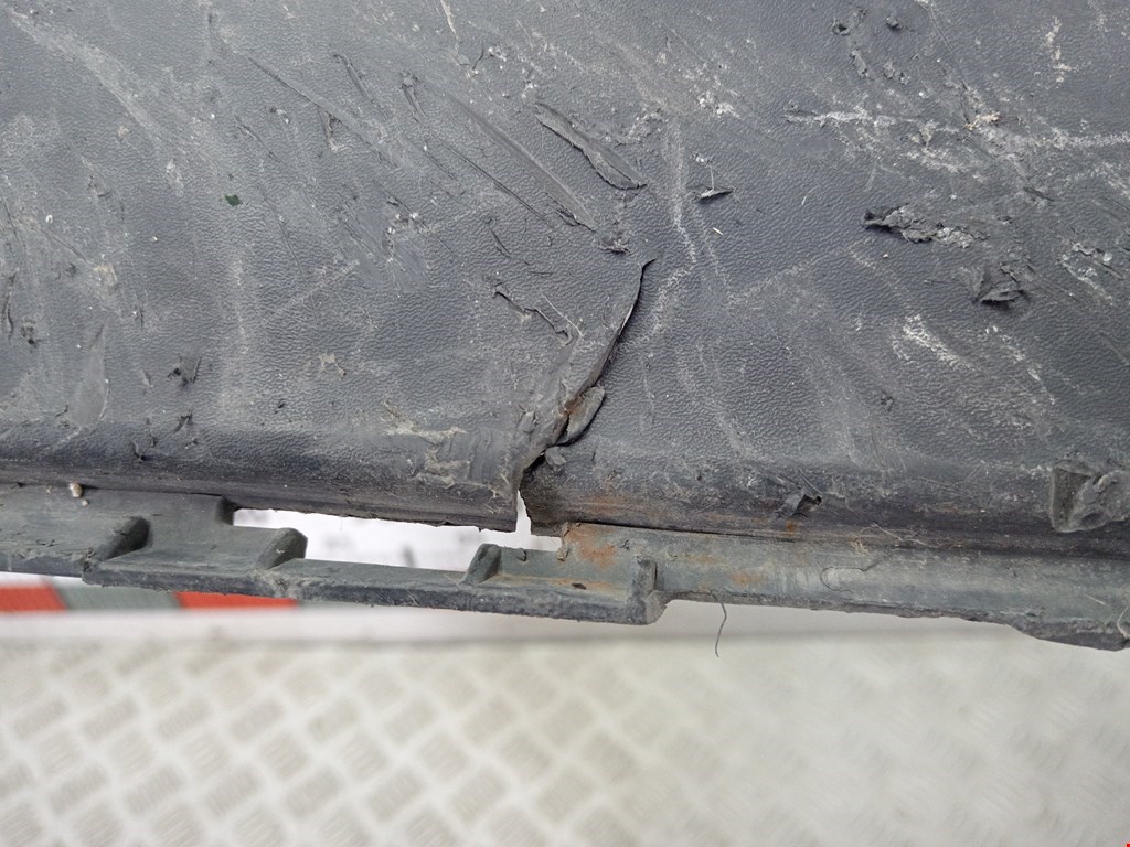 Бампер задний VOLVO XC90 2002-2014