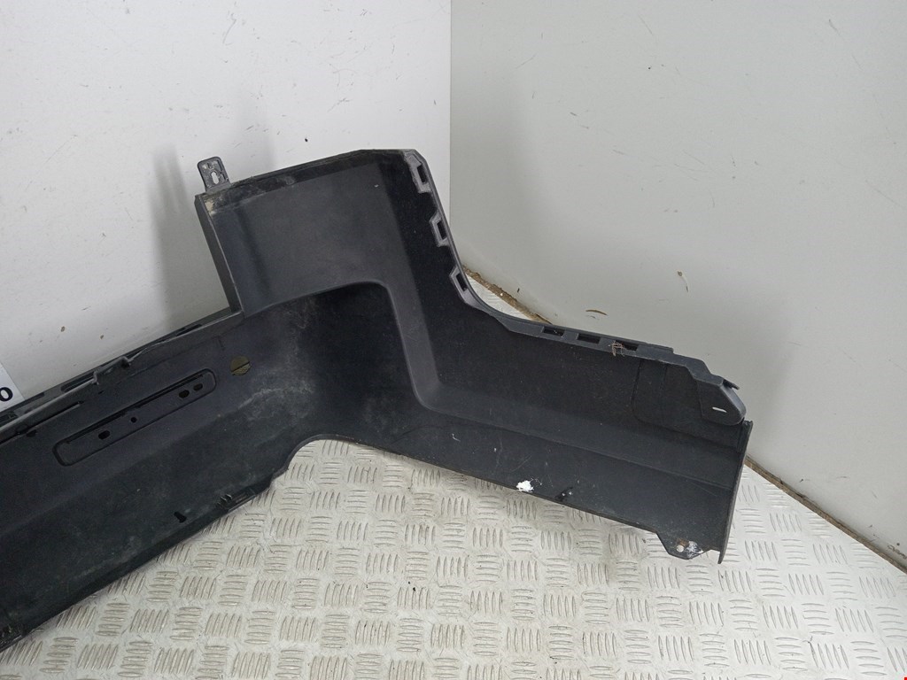 Бампер задний LAND ROVER Discovery IV 2009-2016