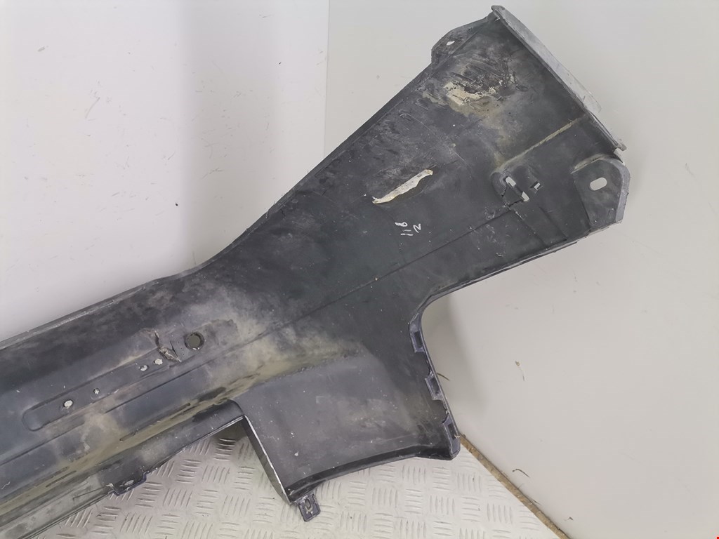 Бампер задний LAND ROVER Discovery IV 2009-2016