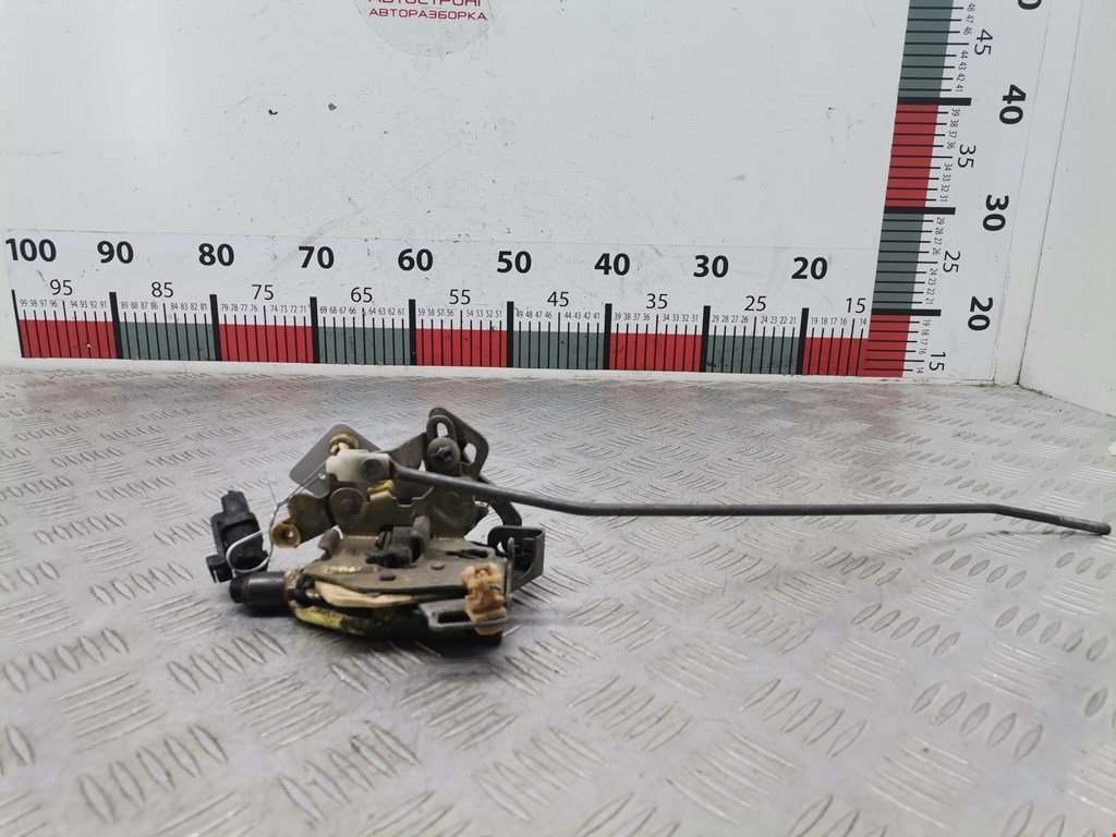 Замок двери задней левой FORD Expedition 1996-2003