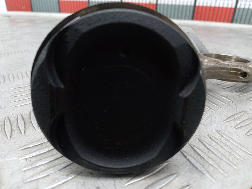 Поршень MITSUBISHI Colt Z3 2003-2012